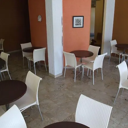 Hotel Le Peyreguet 2*